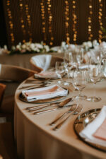 Strieborný podkladový tanier na prenájom – Obrázok 3